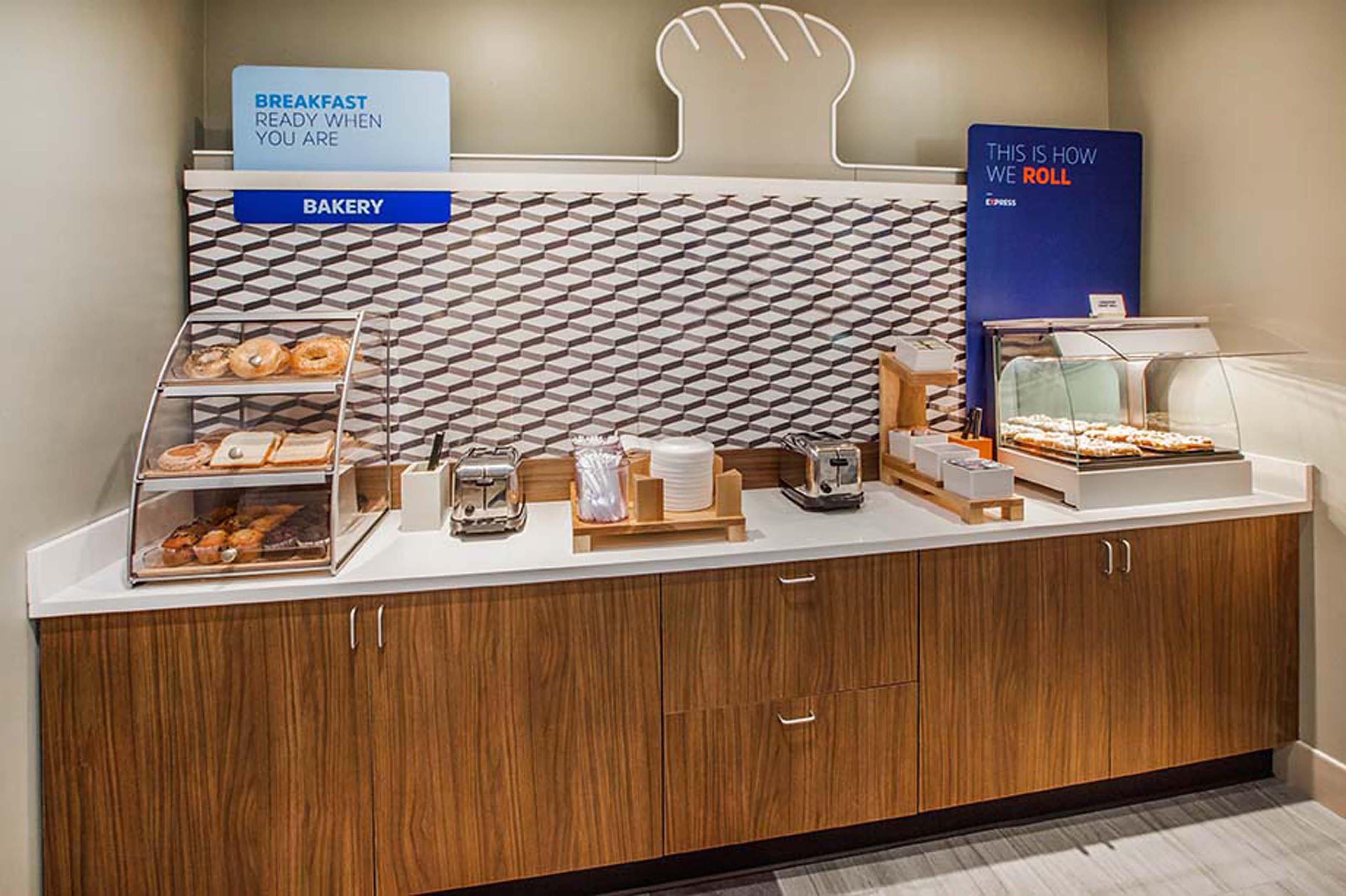 Holiday Inn Express Hotel & Suites - Paso Robles By Ihg Extérieur photo