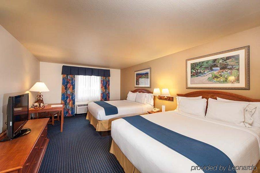 Holiday Inn Express Hotel & Suites - Paso Robles By Ihg Extérieur photo